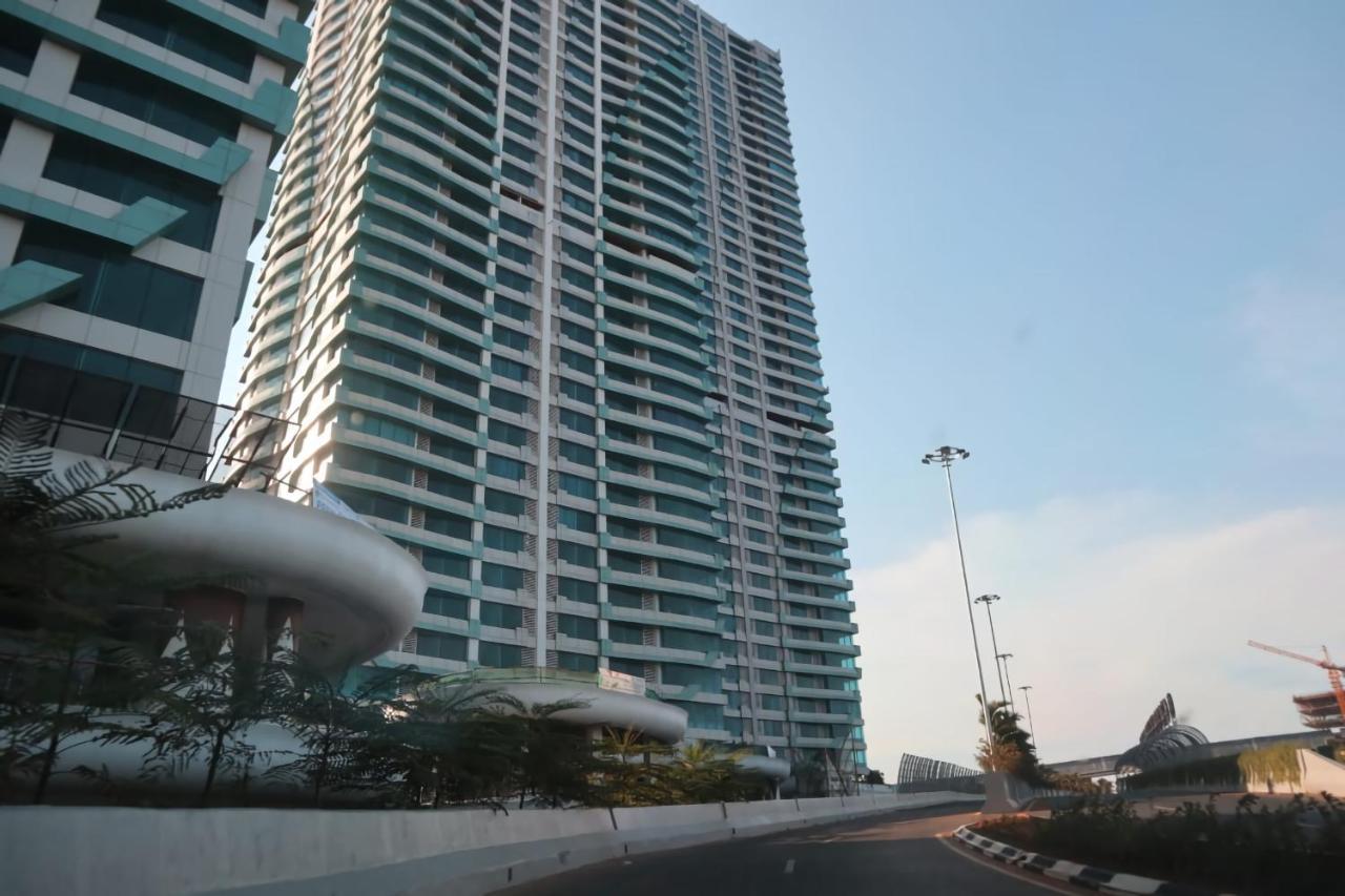 Apartemen Grand Kamala Lagoon Studio By Bonzela Property بيكاسي المظهر الخارجي الصورة